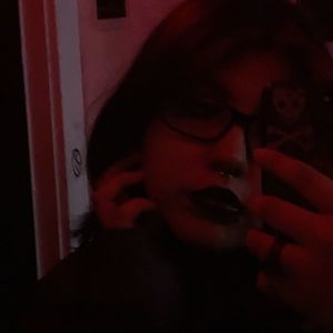 Meet your Posher, Mia